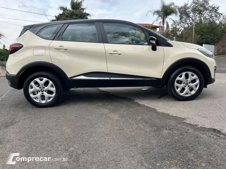 CAPTUR Life 1.6 16V Flex 5p Aut.