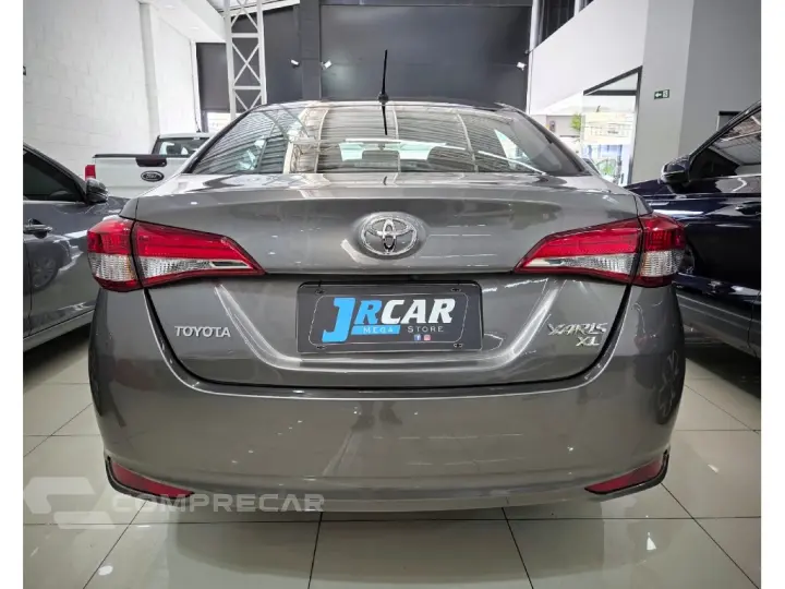 YARIS 1.5 16V FLEX SEDAN XL PLUS TECH MULTIDRIVE