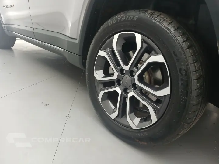COMMANDER 1.3 T270 TURBO FLEX LIMITED AT6