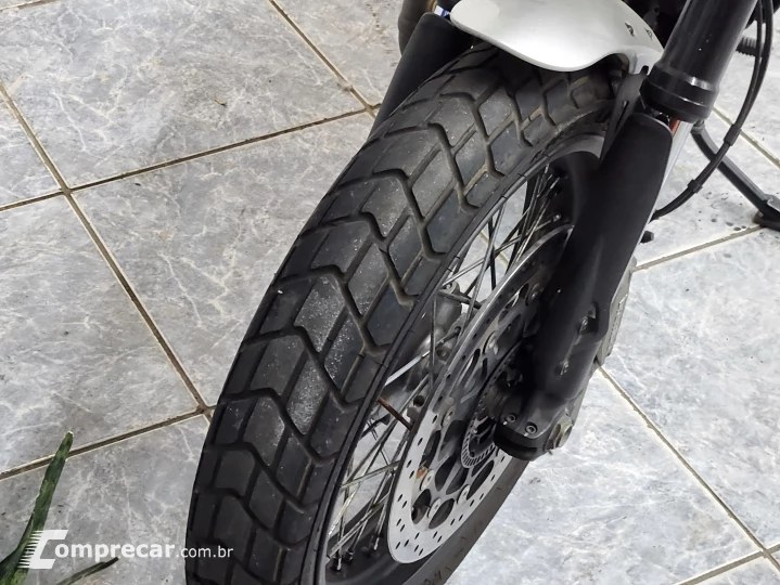 Scrambler 800