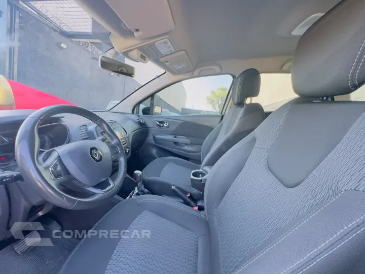 Captur 1.6 16V 4P FLEX SCE LIFE X-TRONIC CVT