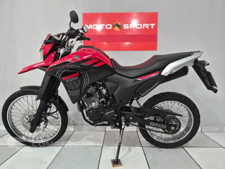 XTZ 250 LANDER