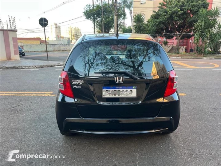 FIT 1.4 LX 16V