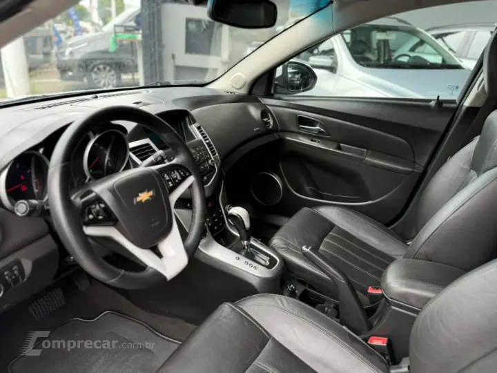 CRUZE LT 1.8 16V FlexPower 4p Aut.