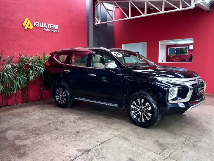 PAJERO SPORT 2.4 16V MIVEC TURBO DIESEL HPE AWD AUTOMÁTICO