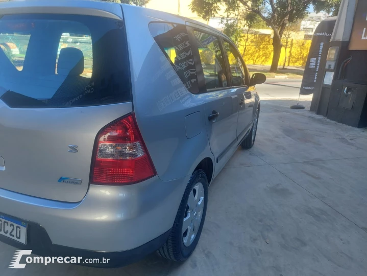 Livina S