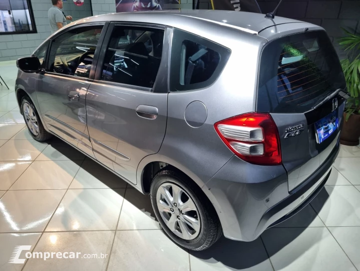 FIT 1.4 LX 16V