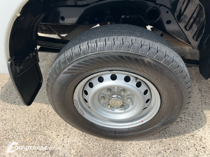 L200 TRITON 2.4 16V Turbo GL CD 4X4