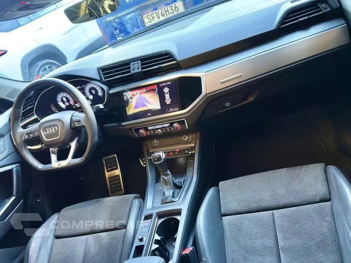 Q3 2.0 40 TFSI GASOLINA SPORTBACK PERFORMANCE BLACK QUATTRO