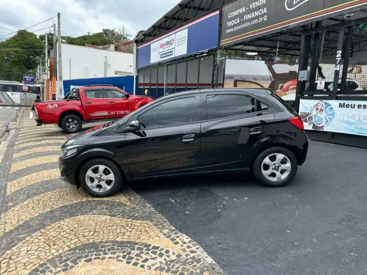 ONIX HATCH LT 1.4 8V FlexPower 5p Mec.