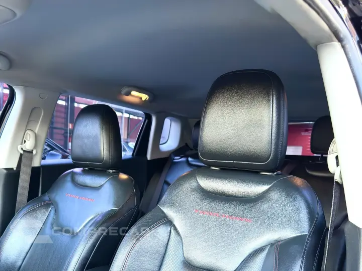 COMPASS 2.0 16V DIESEL TRAILHAWK 4X4 AUTOMÁTICO