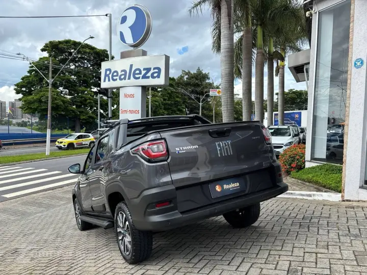 Strada Ranch 1.0 Flex Turbo CD Aut.