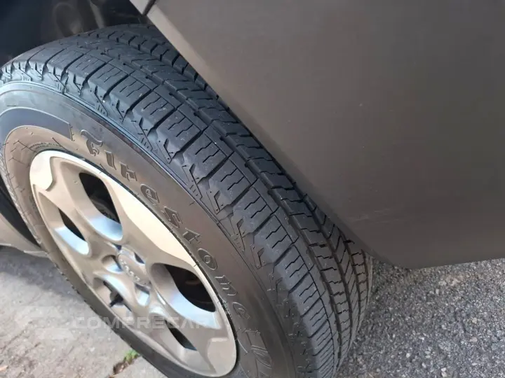 Renegade 1.8 16V Flex Sport 4P Automático