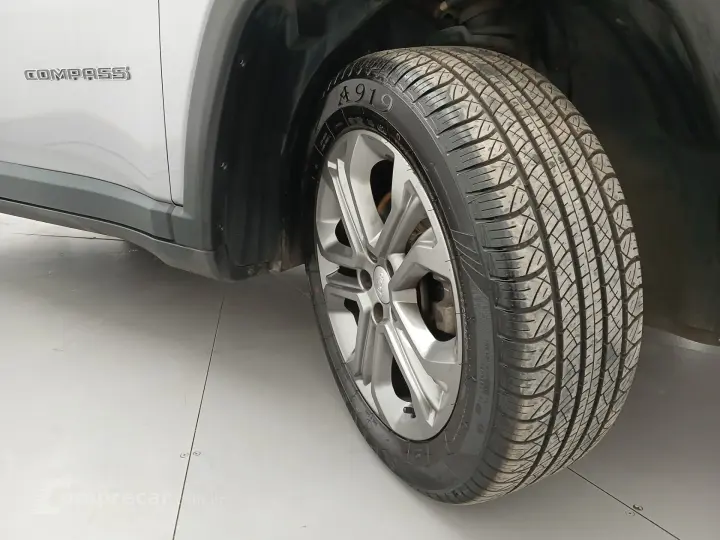 COMPASS 1.3 T270 TURBO FLEX LONGITUDE AT6