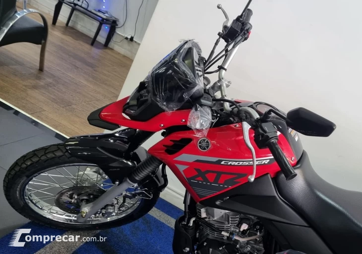 CROSSER S