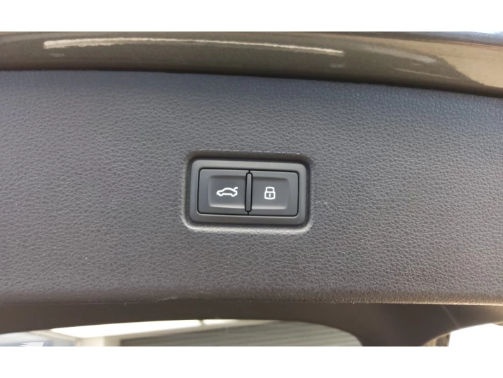 Q5 2.0 55 TFSIE PHEV PERFORMANCE QUATTRO S TRONIC
