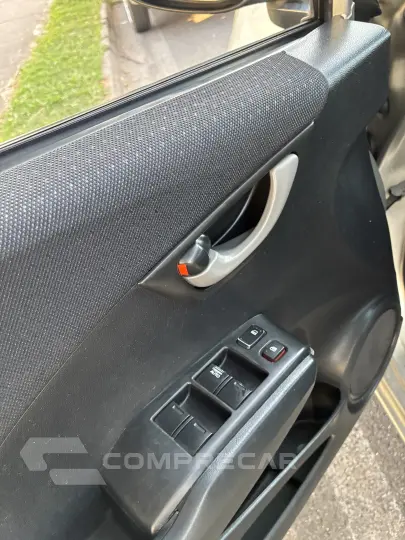 FIT 1.4 LX 8V