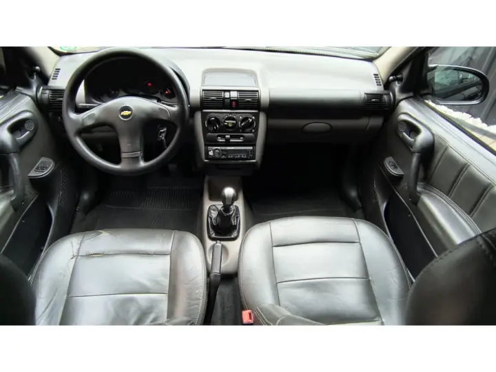 CLASSIC 1.0 MPFI LS 8V FLEX 4P MANUAL