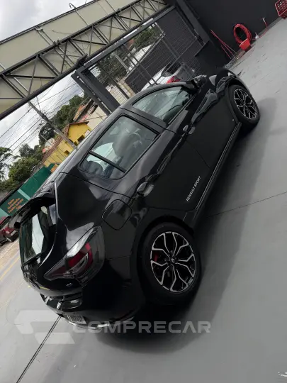 SANDERO 2.0 16V RS Racing Spirit