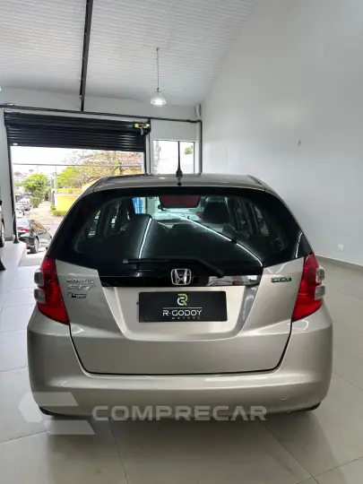 Fit LX 1.4/ 1.4 Flex 8V/16V 5p Mec.