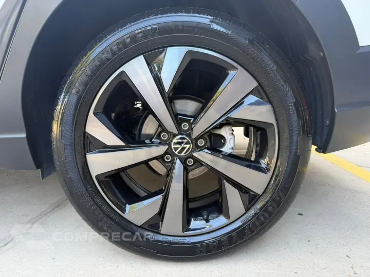 Nivus 1.0 200 Tsi Total Flex Highline Automático