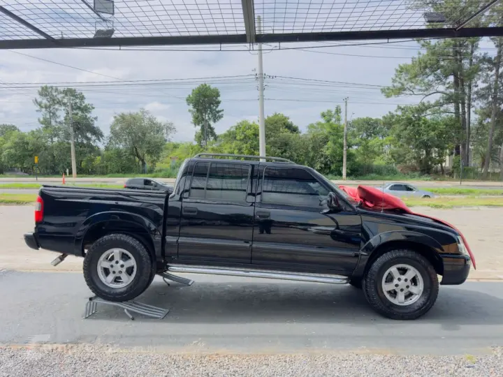 S10 2.4 RODEIO CABINE DUPLA