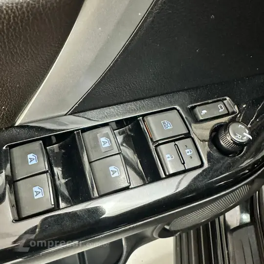 Hilux SW4 SRV 4x2 2.7 Flex 16V Aut.