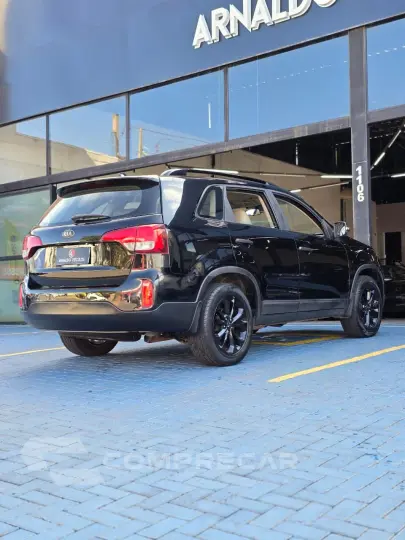 Sorento 2.4 16V 4x2 Aut.