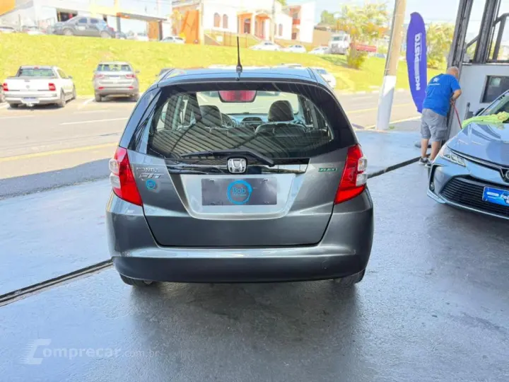 Fit LXL 1.4/ 1.4 Flex 8V/16V 5p Mec.