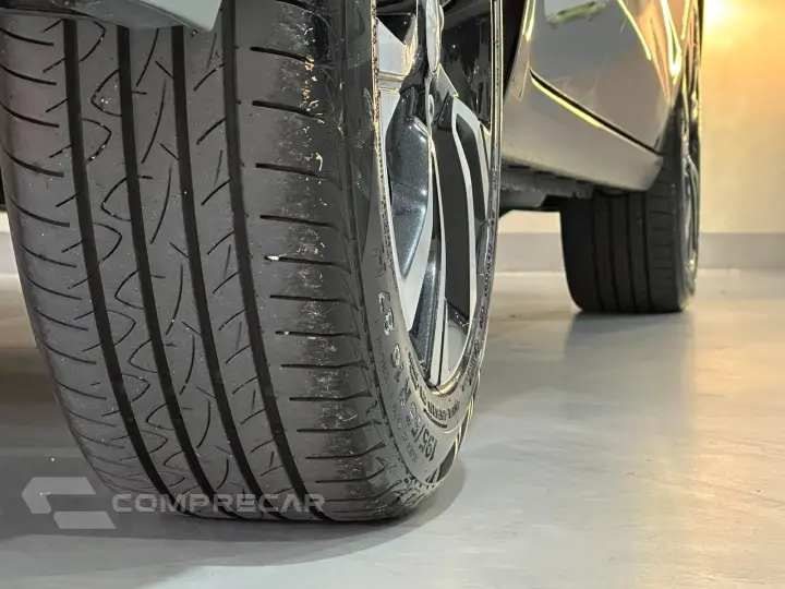 ONIX HATCH PREM. 1.0 12V TB Flex 5p Aut.