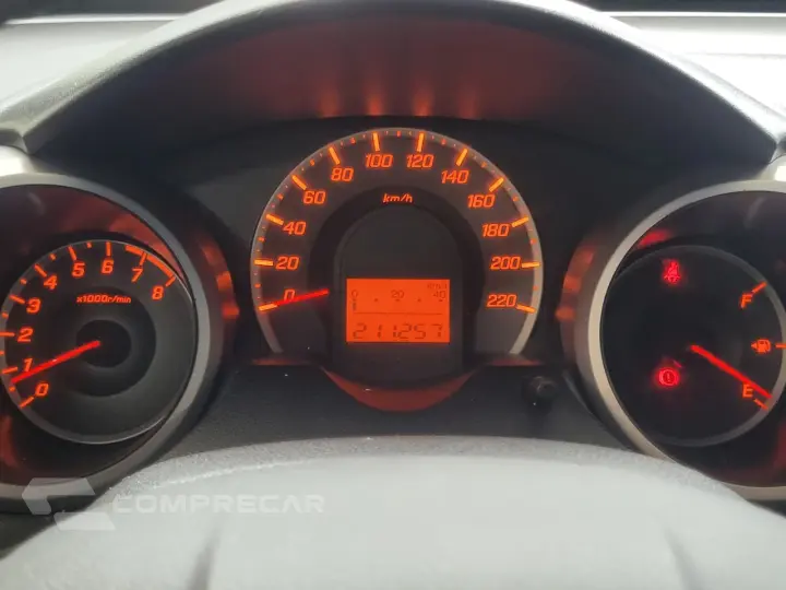 Fit LX 1.4/ 1.4 Flex 8V/16V 5p Mec.