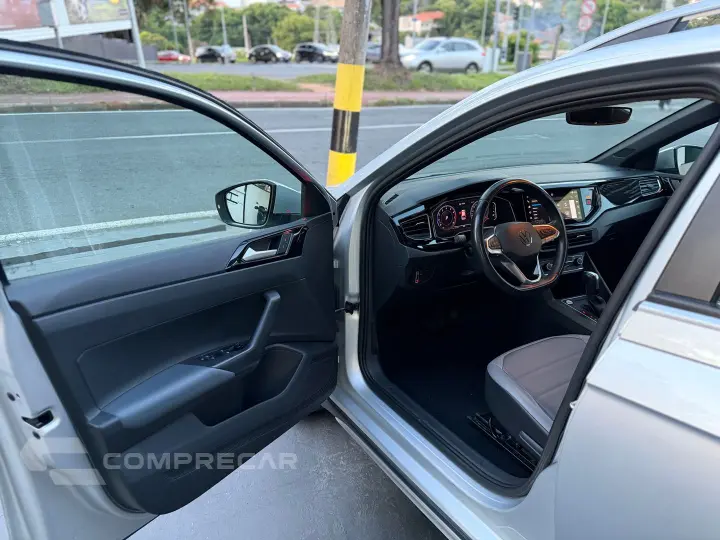 Nivus 1.0 200 Tsi Total Flex Highline Automático