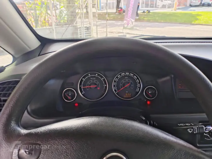 ZAFIRA 2.0 MPFI EXPRESSION 8V