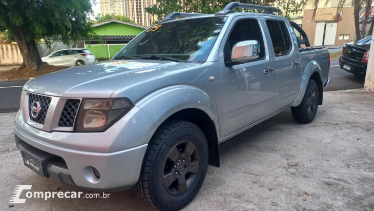 FRONTIER 2.5 LE 4X4 CD Turbo Intercooler