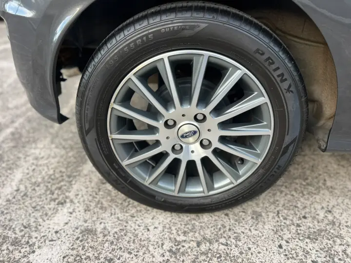 KA 1.5 SE Plus 16V