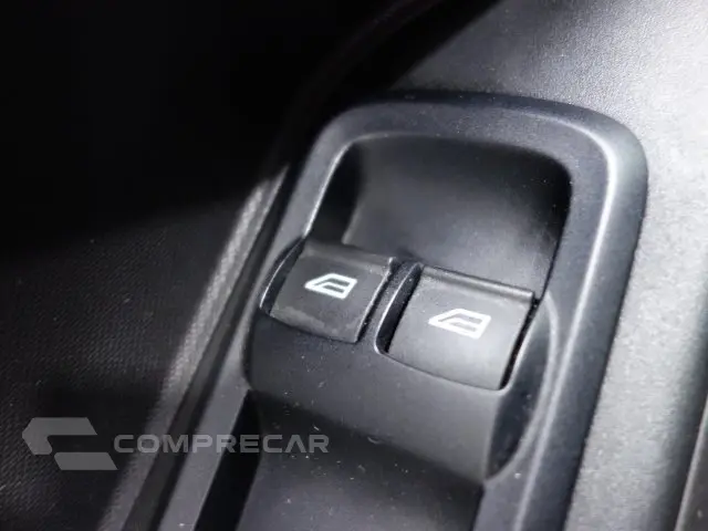 KA + - 1.0 TI-VCT SE PLUS SEDAN MANUAL