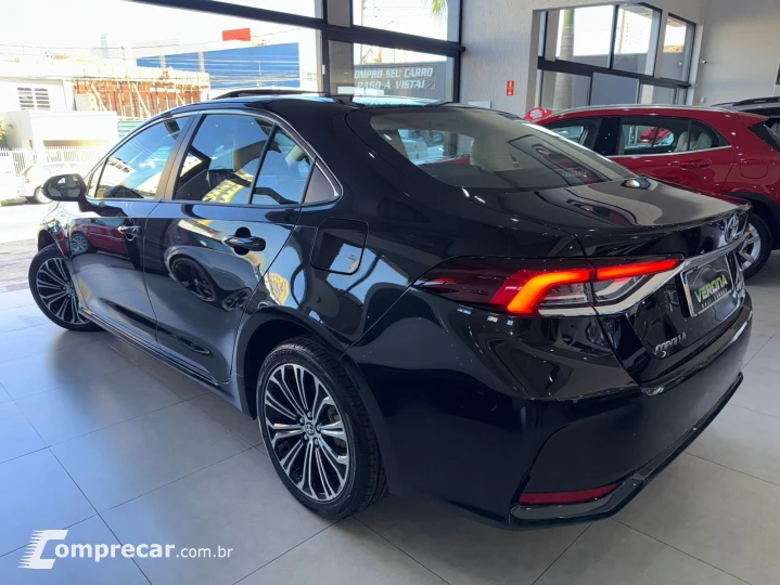 Corolla Altis premium Hybrid