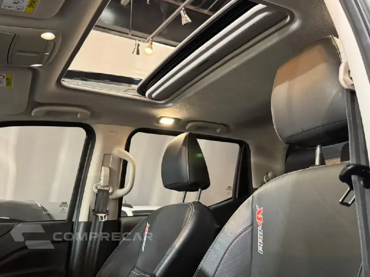 FRONTIER 2.3 16V TURBO DIESEL PRO4X CD 4X4 AUTOMÁTICO