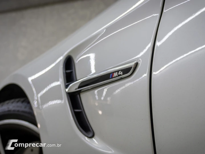 M4 M4 Cabriolet 3.0 Bi-Turbo 24V 431cv 2p