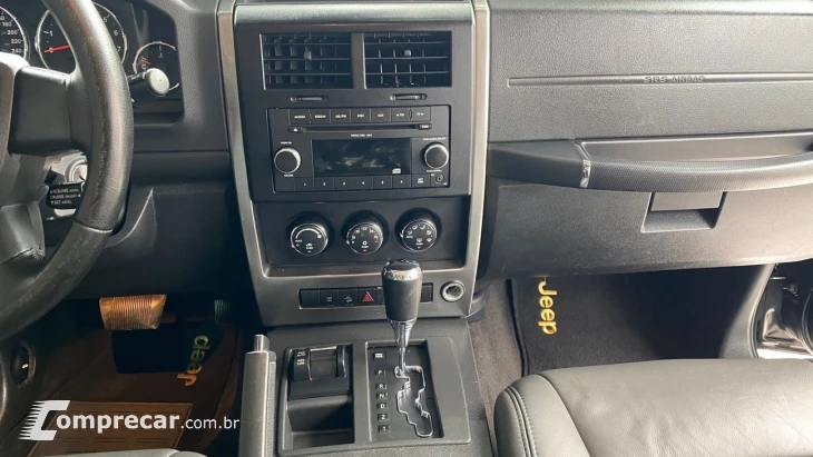 JEEP CHEROKEE 3.7 SPORT 4X4 V6 12V