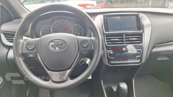 YARIS 1.5 16V FLEX XL MULTIDRIVE