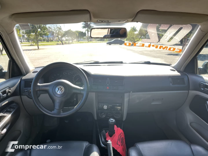 GOLF 2.0 MI 8V