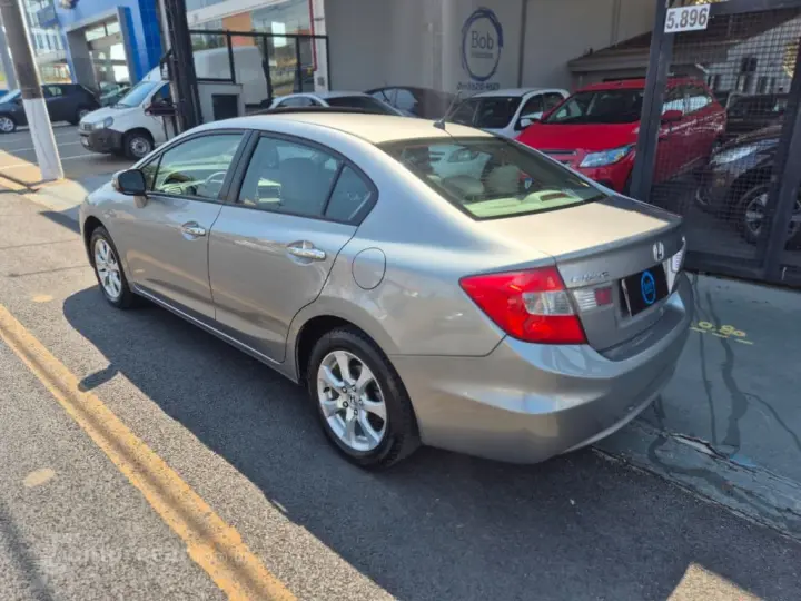 Civic Sedan EXS 1.8/1.8 Flex 16V Aut. 4p