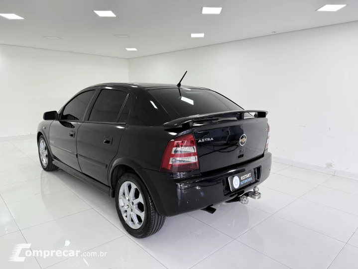 ASTRA 2.0 MPFI Advantage 8V