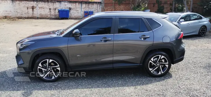 YARIS CROSS 1.5 VVT-I XRX