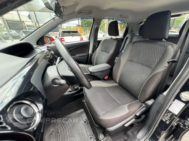 Etios 1.5 X Plus 16V Flex 4P Manual