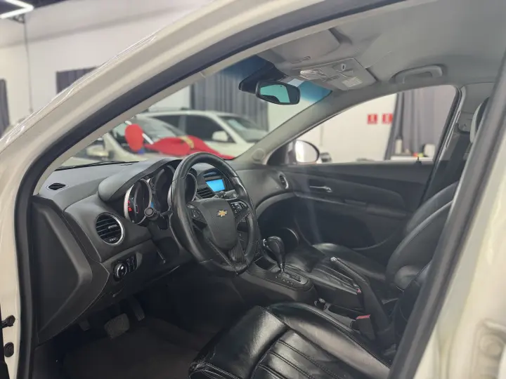 CRUZE 1.8 LT 16V