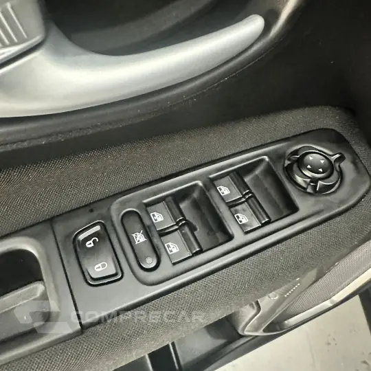 Renegade Sport T270 1.3 TB 4x2 Flex Aut.