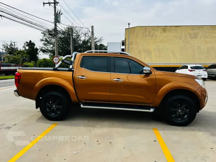 Frontier 2.3 16V LE 4X4 CABINE DUPLA BI-TURBO DIESEL AUTOMÁT