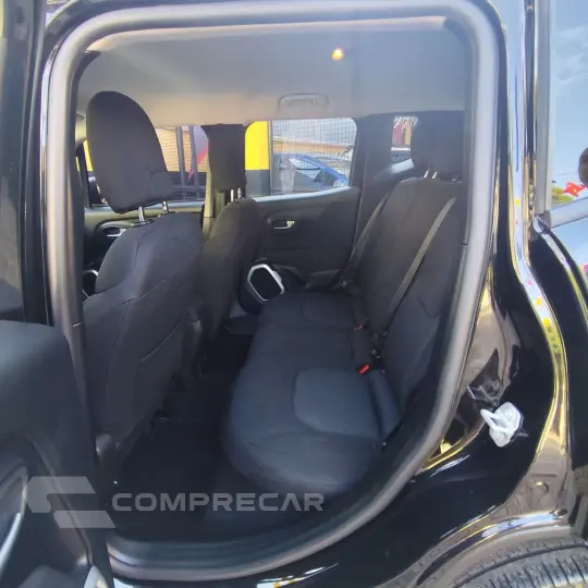 Renegade 1.8 4x2 Flex 16V Aut.